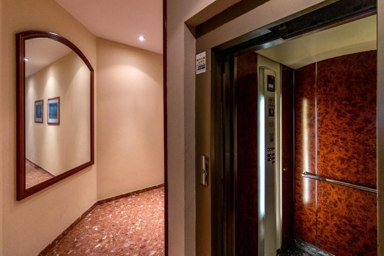 Flatguest Cicer - 3Bdr + Balcony + Beach Las Palmas de Gran Canaria Exterior foto